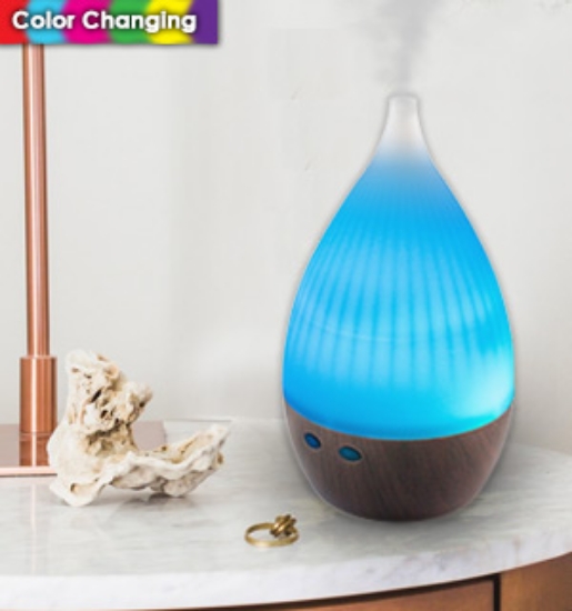 If you're looking to relax, the Color Changing Aroma Diffuser is the perfect thing to kick off your break from the hustle and bustle of your daily life.