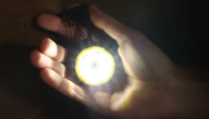 Picture 2 of 360 Swivel Carabiner Lights 2-Pack - Robust and Bright!