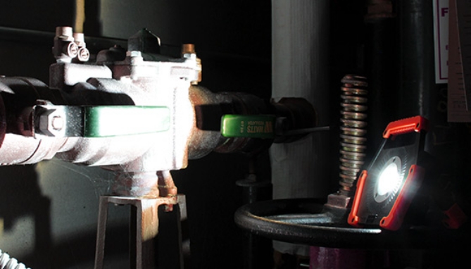 Picture 2 of Versa Beam 500 Floodlight 2 Pack