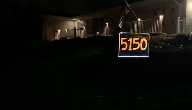 Picture 2 of Solar Powered Acrylic Light-Up Sign
