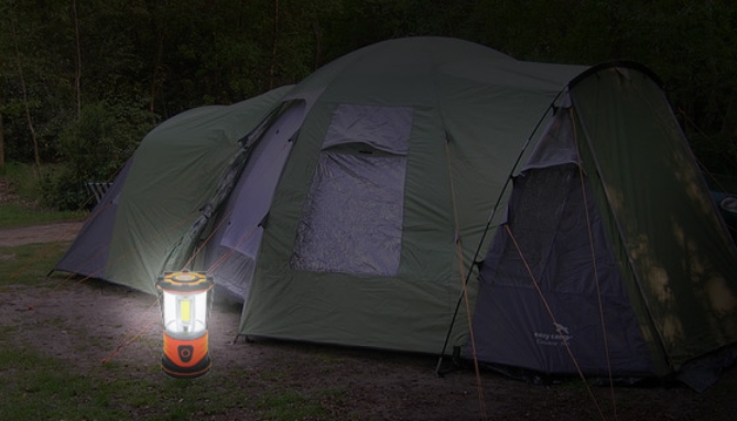 Picture 2 of 2000 Lumens COB Lantern - 4 Light Modes