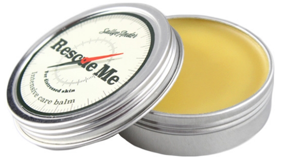 Rescue Me is an intensive care balm enriched with 21 essential oils and herbs including soy, coconut, beeswax and frankincense.