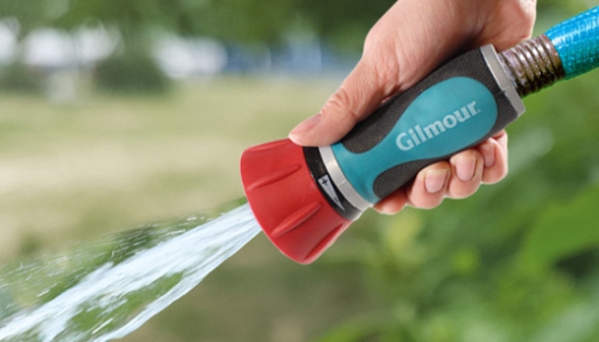 This medium duty hose nozzle is designed as a cleaning nozzle, but with a large, easy-turn dial you can adjust the water flow for just about any job around your home and garden.
