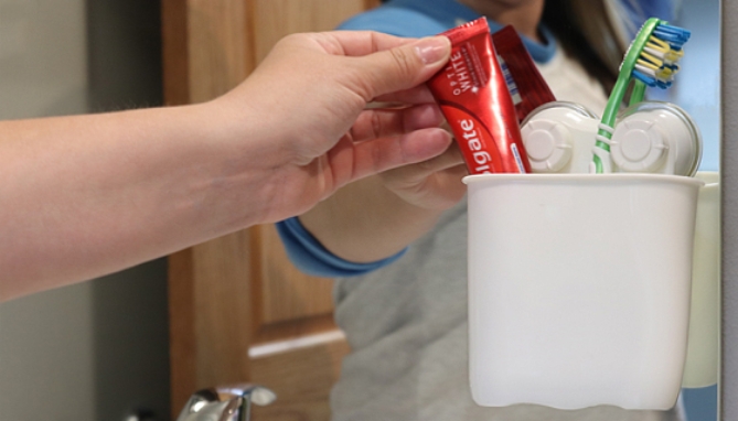 Picture 2 of Suction Cup Toothbrush Holder