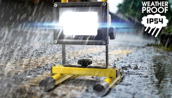The Versa Beam Floodlight brings Advanced Technology LED lighting to the work bench. This metal framed utility light is portable, mountable, adjustable and super bright! The LED light inside produces 600 lumens, making it powerful enough for painting, construction, or even outdoor yard parties after the sun goes down.