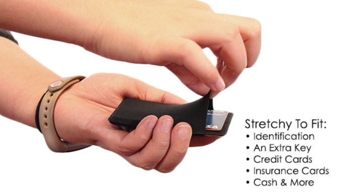 Just take what you need! The <strong>Slight wallet</strong> lets you ditch that bulky wallet or your cumbersome purse for a slim, flexible wallet you'll hardly know you're carrying.