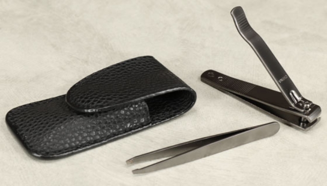 Picture 3 of Travel Kit: Nail Clipper and Tweezer in Carrying Case