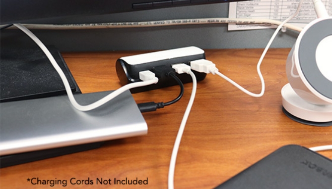 The 3-Port Portable USB Hub is designed to fit in your pocket, purse, or travel bag. Great for notebooks which come with only a few ports in an era when you need to attach many USB devices at once, such as a printer, cell phone, iPod, thumb drive, mouse, or keyboard