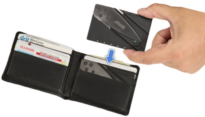 The Micro Credit Card Folding Knife is an amazingly portable knife that folds up to fit right in your wallet! At only 2.5mm thick, it's just the size of a credit card.