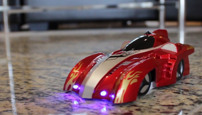 Picture 4 of X-Racer: RC Gravity Wall Climber