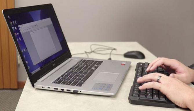Picture 4 of Smooth Touch Quiet Click Wireless Keyboard
