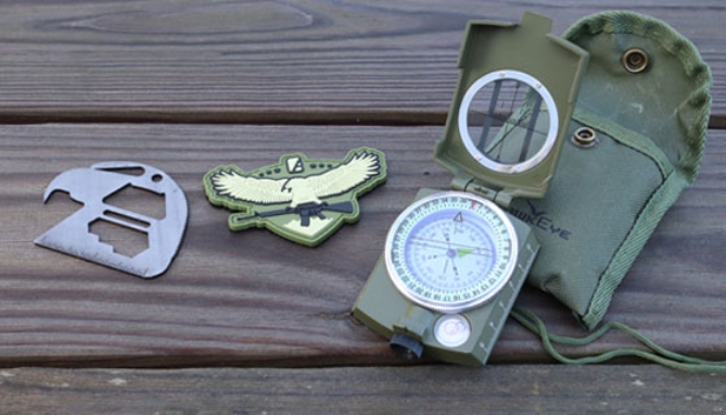 Picture 3 of Hawkeye Outdoor Monocular Kit