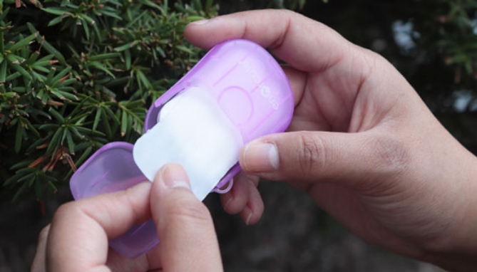 Picture 4 of 3-Pack Soap N' Suds On-The-Go Soap Sheets
