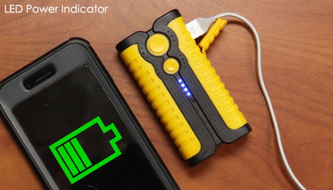 Picture 3 of 4400 mAh Water-Resistant Outdoor Power Bank