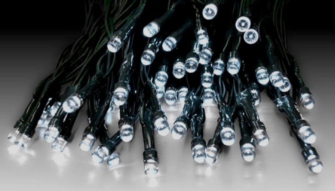 White 100 LED Solar String Lights - Simply Stunning