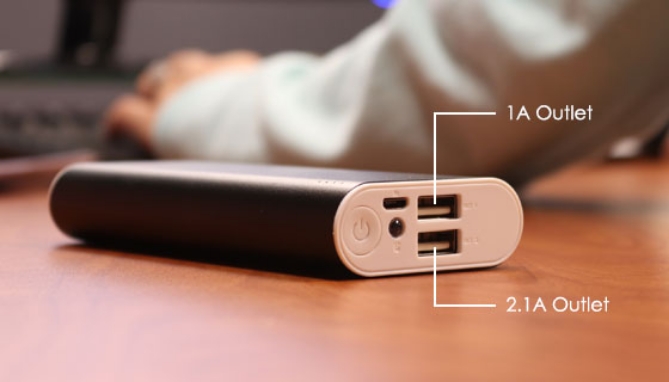 Picture 6 of 9,000 mAh instaCharge Power Bank
