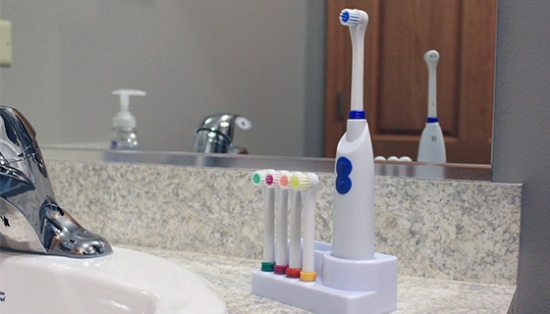 This simple, but effective electric toothbrush kit is easy to use for all ages and it won't break the bank.