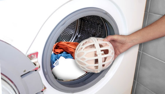 Picture 4 of Laundry Ball for Delicates