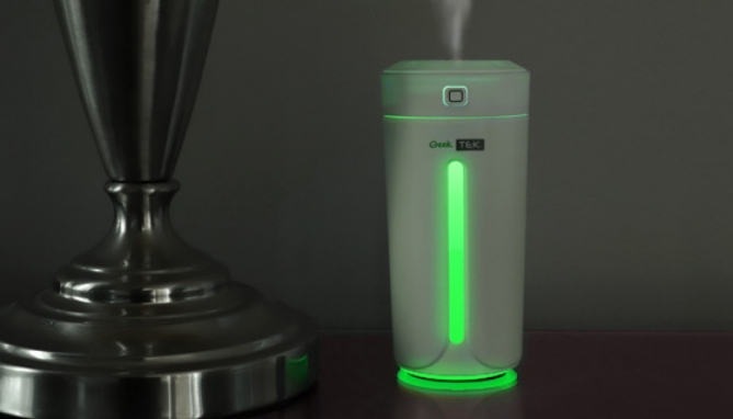 Picture 5 of 7 Color Changing Portable Diffuser w/ USB
