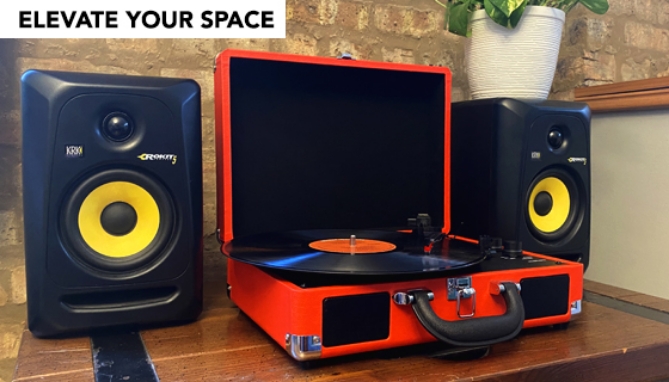 Picture 5 of 3 Speed Suitcase Style Portable BT Turntable With Speaker
