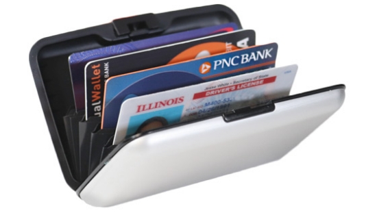 <strong><em>Durable... Stylish... Waterproof... ULTRA Secure!</em></strong><br />

This aluminum wallet is an innovative product that allows men and women to carry the essential in a pocket size case. Well protected in an aluminum shell that combines resistance and lightness.