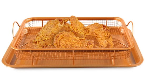 This nonstick copper crisper tray turns your oven into a fryer. This allows you to fry things like chicken wings, homemade French Fries, mozzarella sticks and breaded shrimp without all the oil. This allows you to enjoy your favorite fried foods guilt-free!