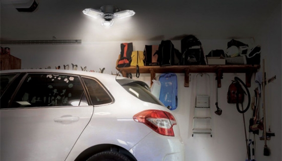 Xtreme Bright 10000 Lumen Swivel Garage and Ceiling Light