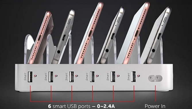 Picture 4 of Six Outlet Universal Charging Station