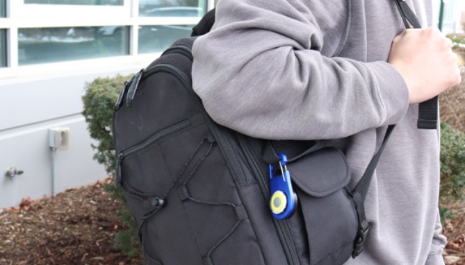 Picture 5 of Aluminum Carabiner Light