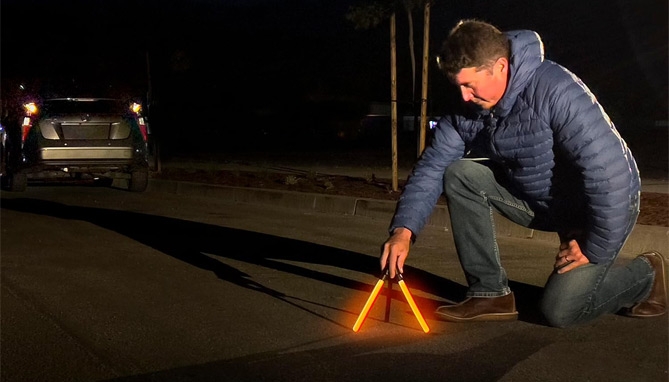 Picture 2 of Glow Safety Signal