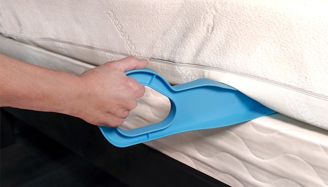 Picture 3 of Mattress Lifter And Sheet Tucker Tool 