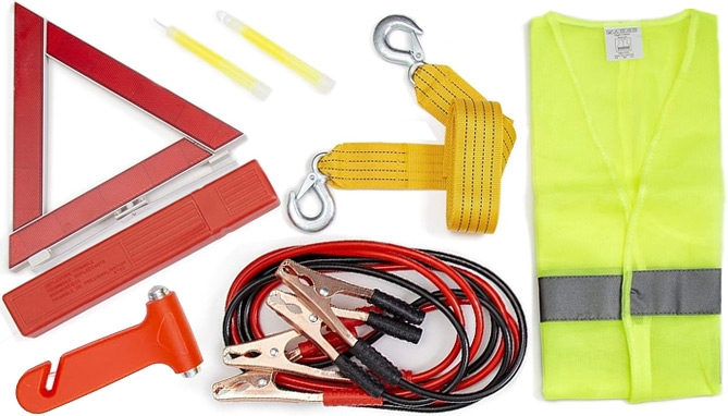 Picture 5 of Emergency USA Deluxe Roadside Kit with First Aid                                                                    
