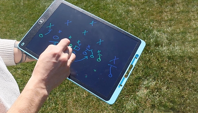 Picture 3 of DENTED/Dinged: Jumbo 16-Inch LCD Reusable Drawing Tablet(Dented Packaging)