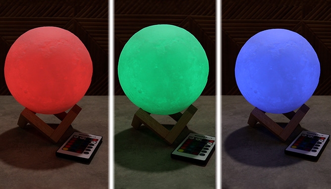 Picture 4 of Color-Changing LED Moon Lamp