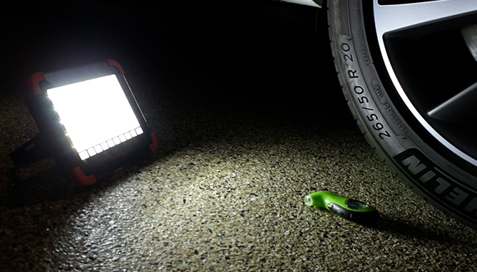 Picture 4 of Force Beam Solar Rechargeable Panel Worklight - 2000lm
